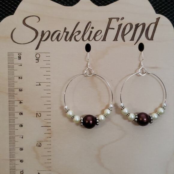 Chocolate brown/ivory faux pearl earrings - Picture 4 of 8